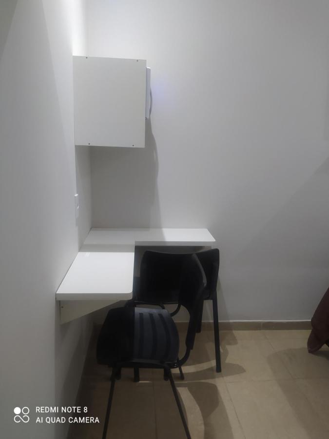 Pousada Quarto Casal Com Ar,Frigobar, Garagem Aparecida  Extérieur photo